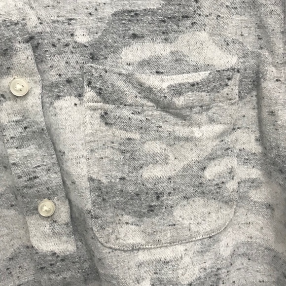 Club Monaco Men's Gray Slim Camo Donegal Shirt - Picture 6 of 7